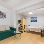 Luxury Apartment Silvana With Beautiful Garden